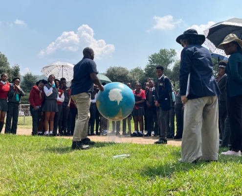 Learners from the Mandisa Shiceka School of Specialisation visited HartRAO on Wednesday, 26 March 2025.