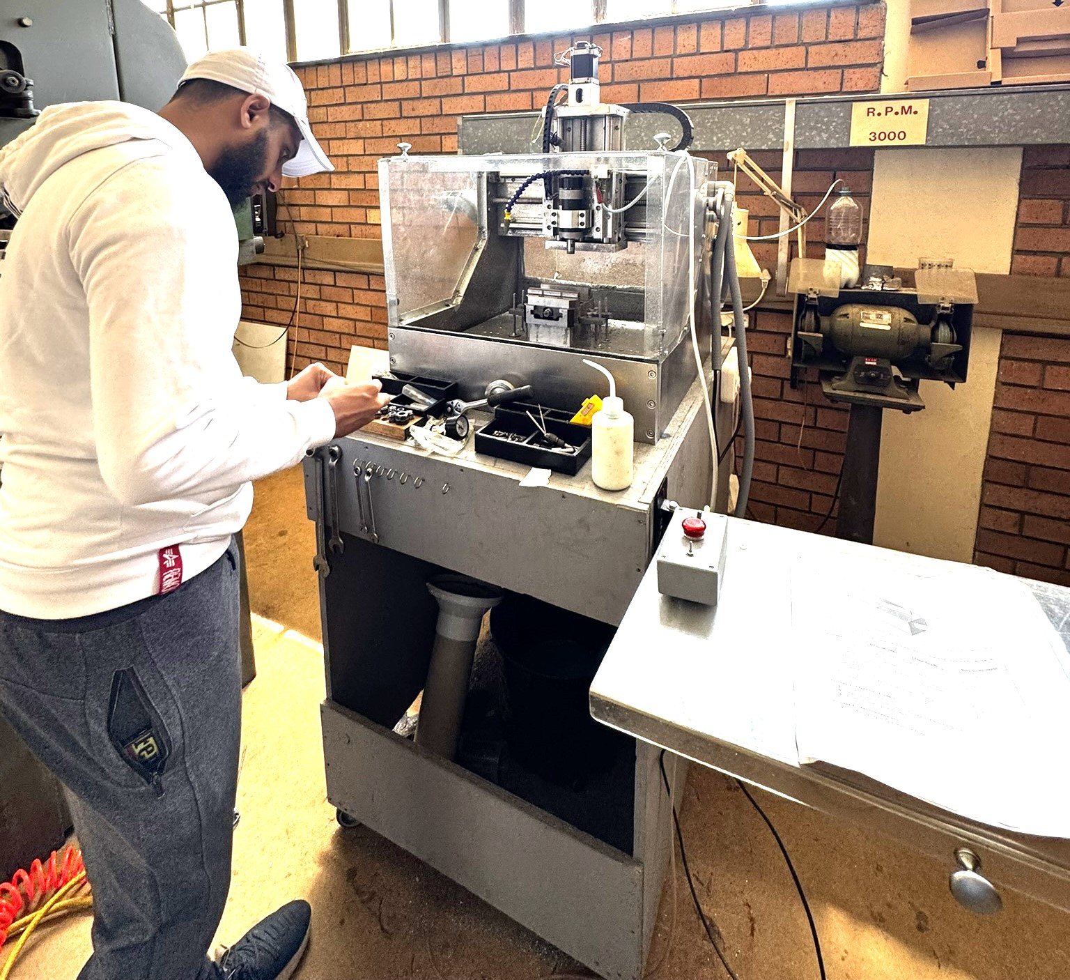 CNC Minimill Machine - Technology Product - South African Radio ...